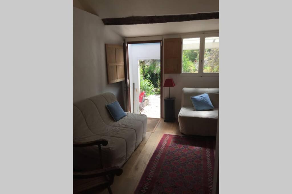 La Petite Maison Medievale De Melanie Flavigny-sur-Ozerain Kültér fotó